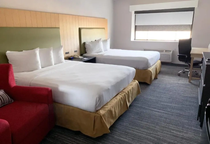 Standard Quadruple room