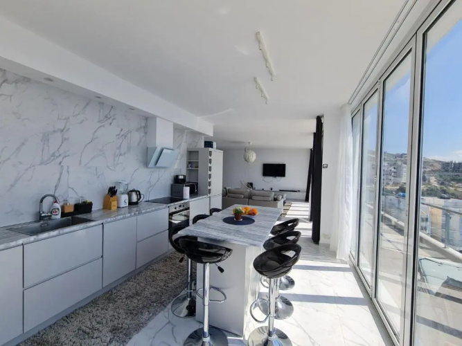 Infinity Sea View Penthouse