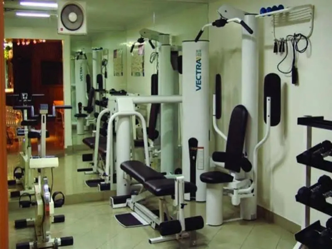 Raamtin Residence Hotel