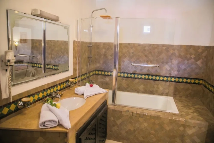 Standard Double room with balcony and with view