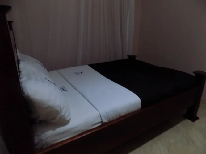 Elegant Motel