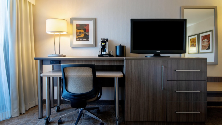 Holiday Inn Nashville-Vanderbilt (Dwtn) photo 7