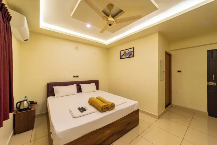Pondy Stay