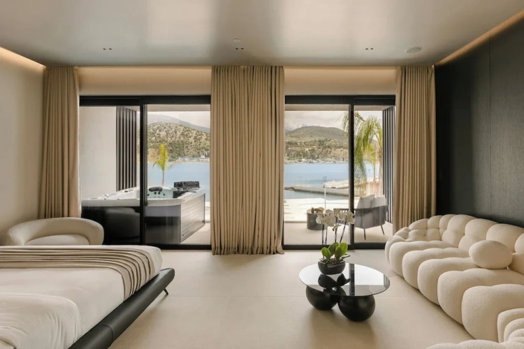 Junior Suite with balcony and with sea view