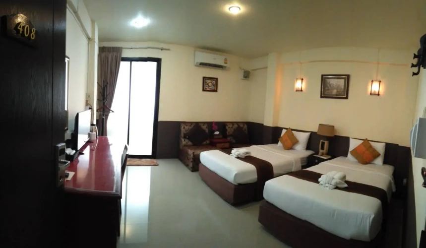 Deluxe Twin room