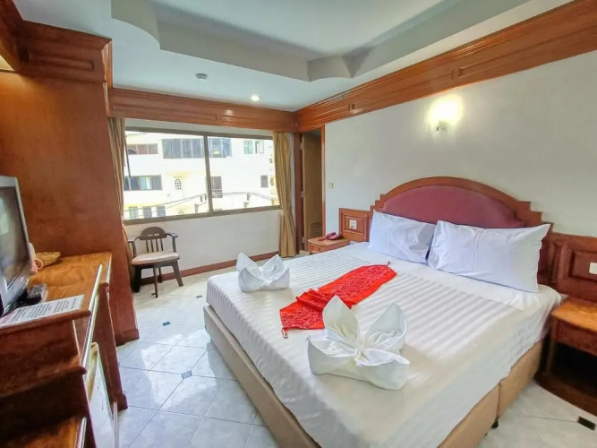 Phuket suite hotel