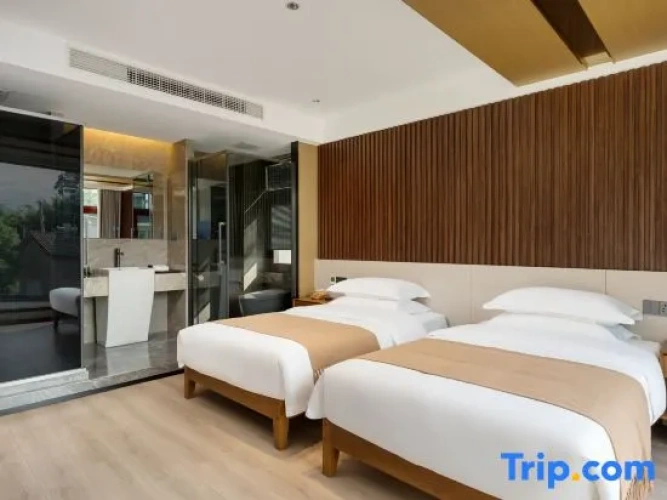 Standard Double room with garden view