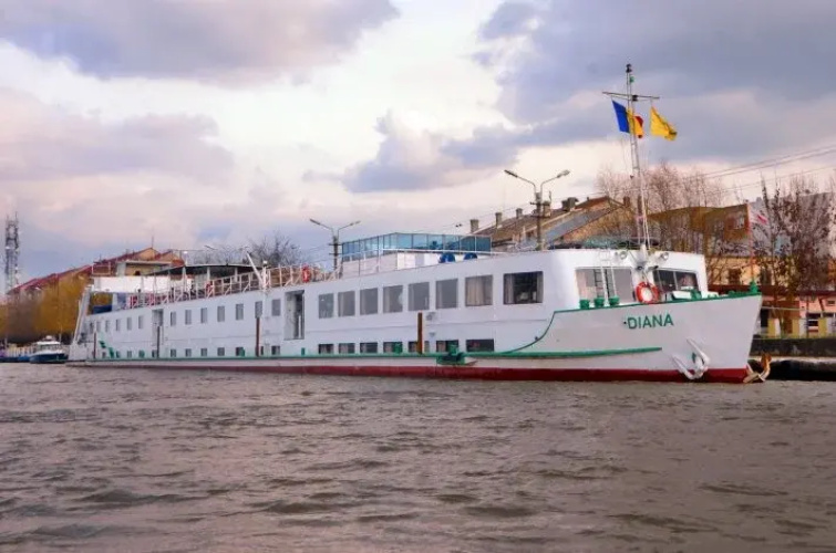 MS Diana-Nava de croaziera pe Dunare