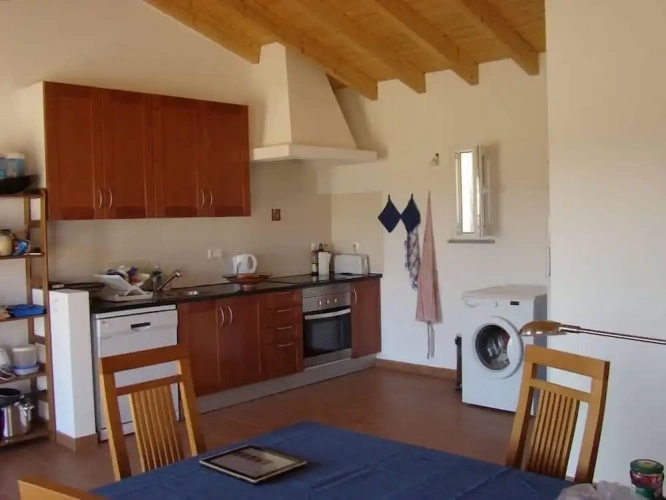 2 Bedrooms Cottage