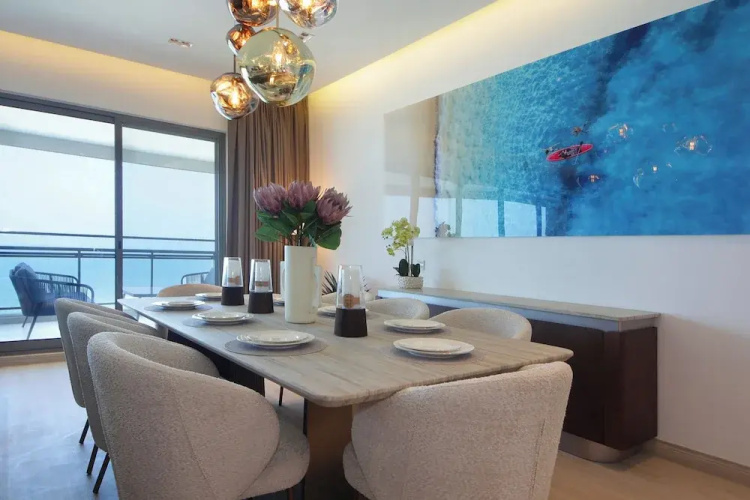 Silk Valley - Luxury Beachfront 3BR