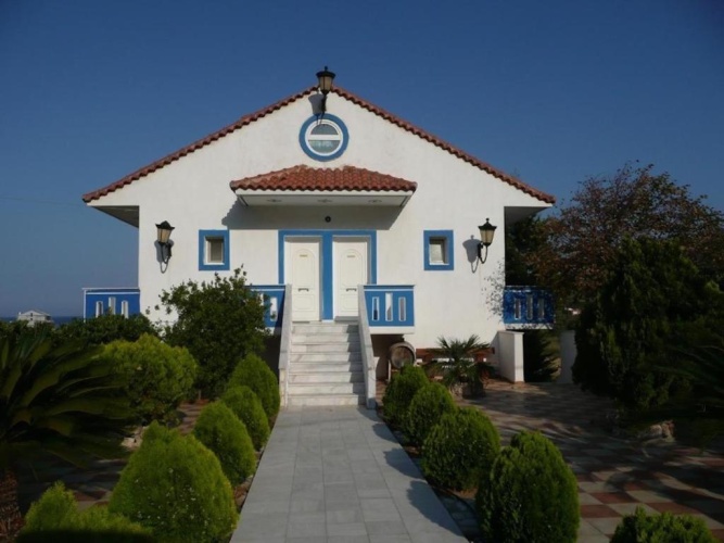 Apartment with sea view