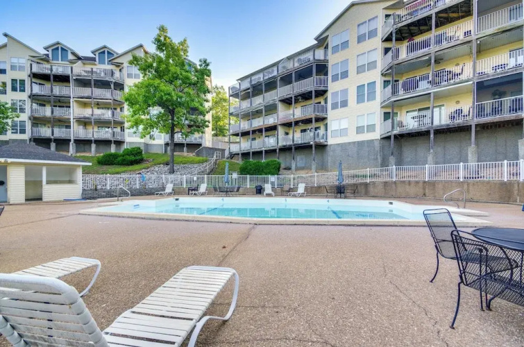 Pool + Dock Access: Osage Beach Retreat!