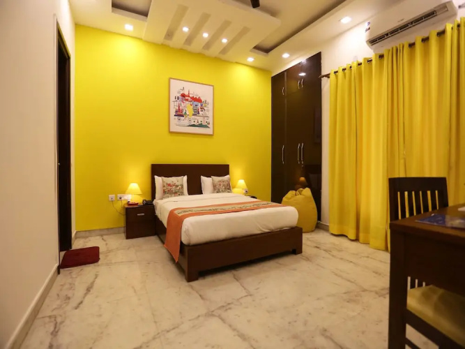 OYO Flagship 136 Sector 45 Noida