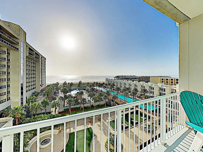 24 Edwards - 2 Br Condo