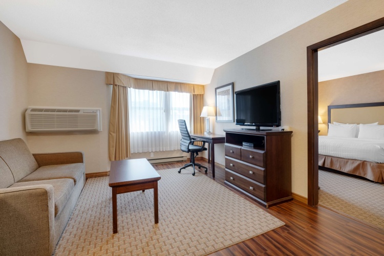 Best Western Plus Emerald Isle Hotel photo 8
