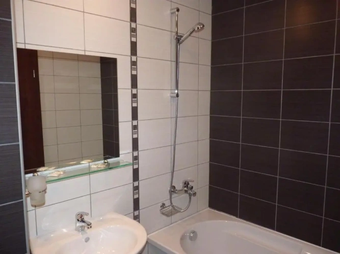 1 Bedroom Apartment with balcony