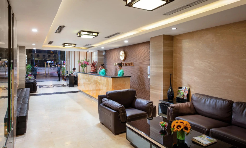 Skylark Hotel