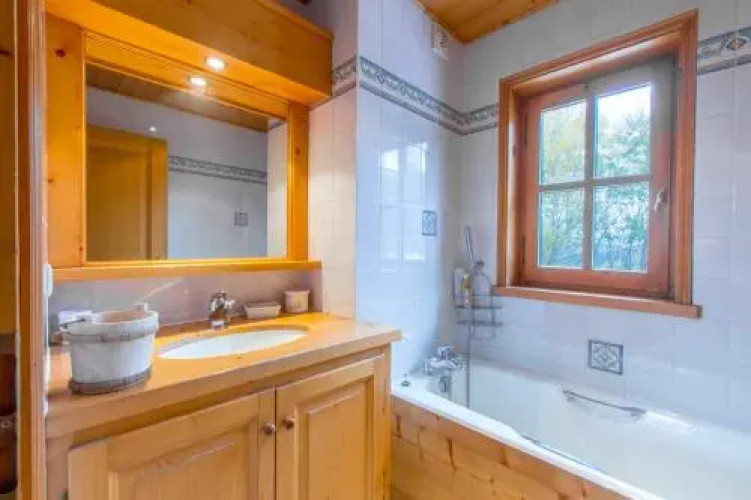 Chalet Vigor