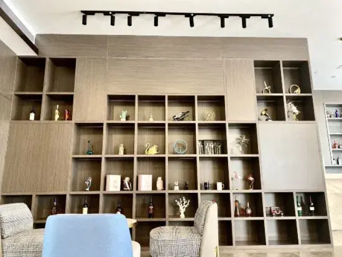 Huachuang Bossron Hotel