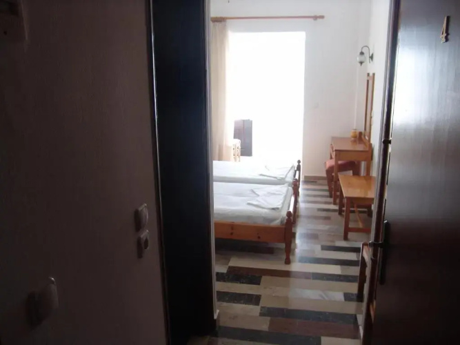 Notis Hotel