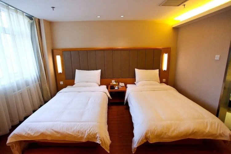 Quan Ji Hotel