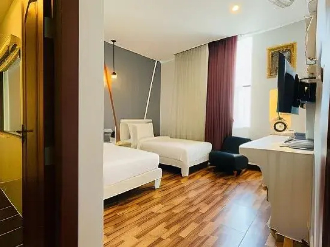 DE Hotel