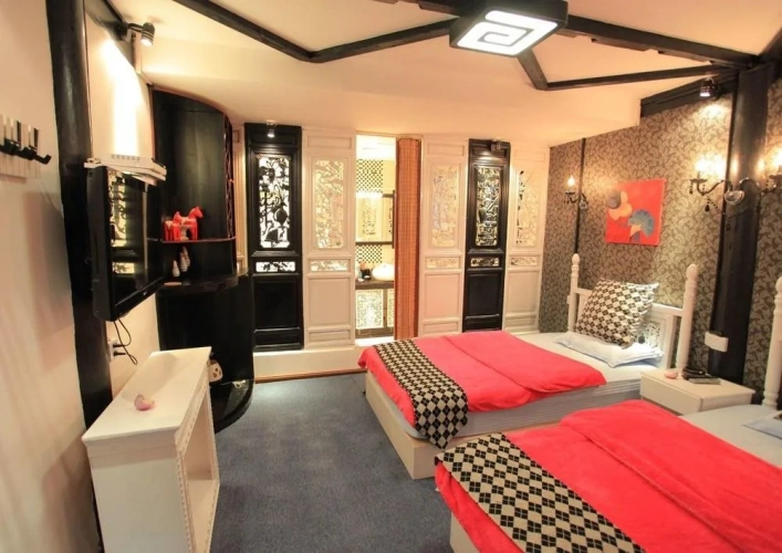 Guest rooms