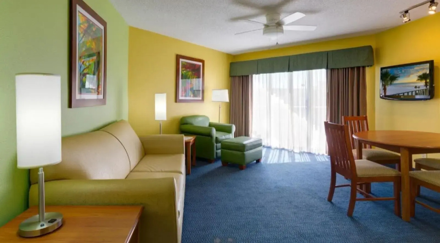 Alden Suites - A Beachfront Resort