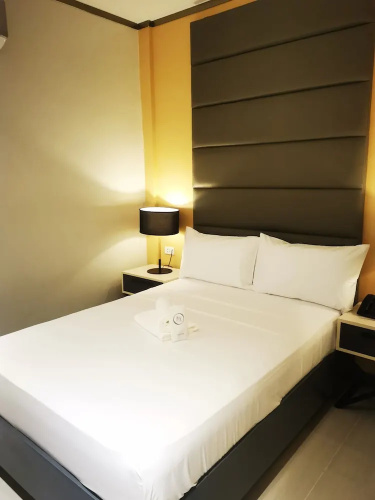 Yes Hotel Pandi Bulacan