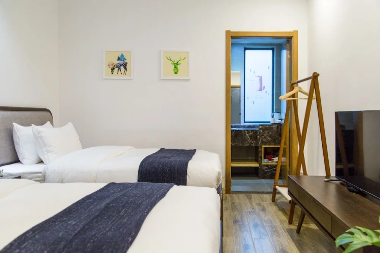 Guest rooms