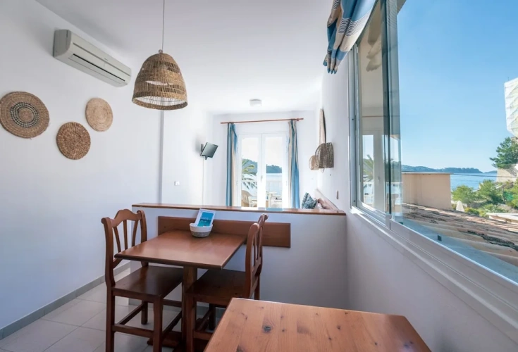 Studio beachfront