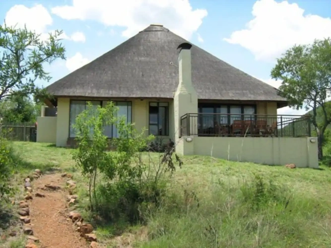 3 Bedrooms Family Bungalow