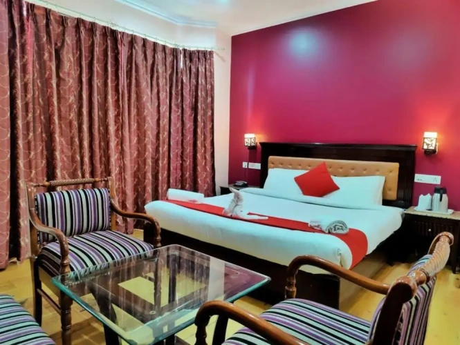 Quintuple Family Suite
