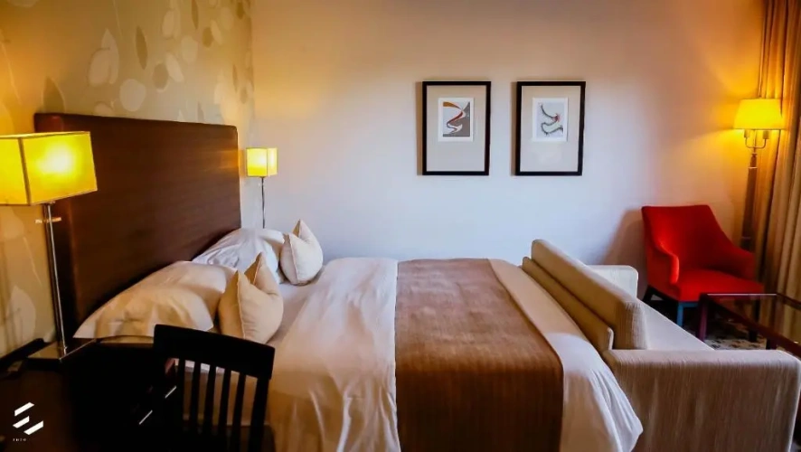 Double Suite