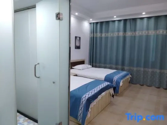 Deluxe Twin room with view