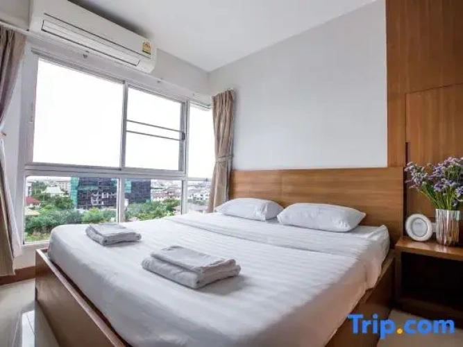 Suite with balcony and with view