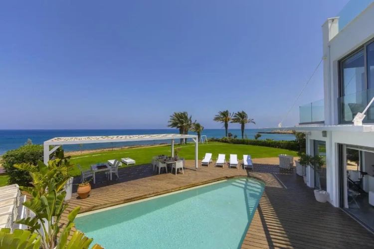 Deluxe Villa