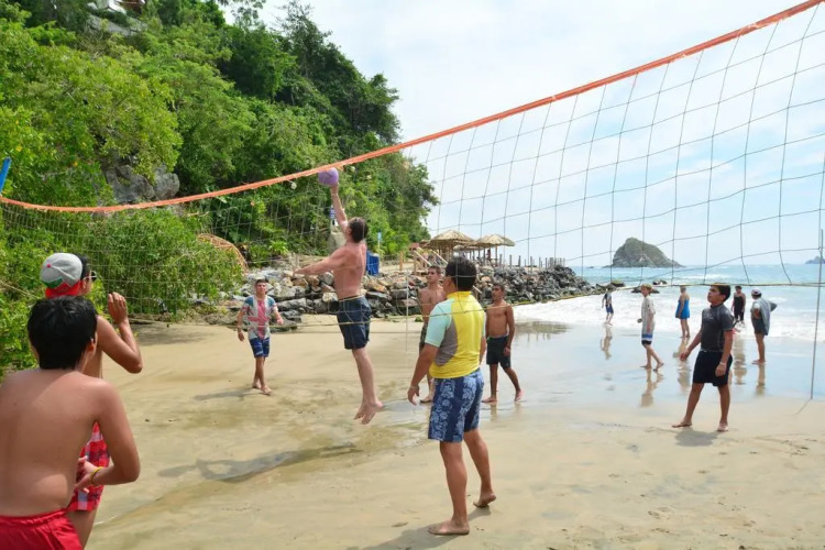 Pacifica SPAOver view