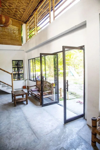 Sunlit Hostel