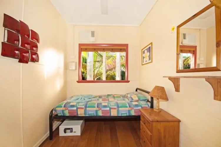 Deluxe Single room
