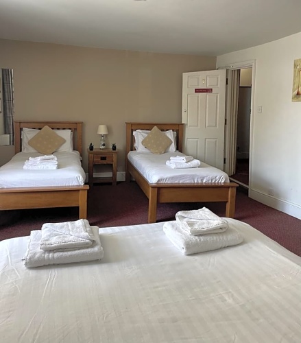 Standard Quadruple room
