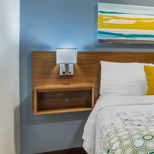 2 Bedrooms Double Suite