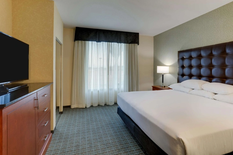 2 Bedrooms Double Suite