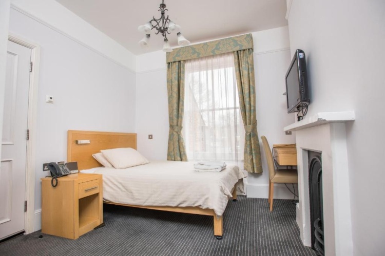 Superior Single room