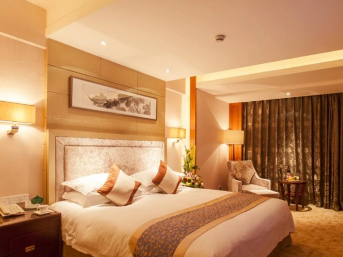 Fuyang Forlife Hotel
