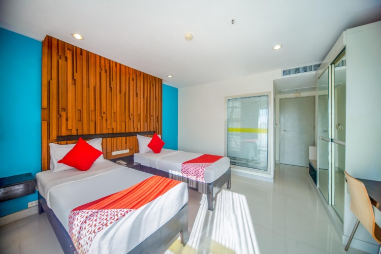 Superior Twin room
