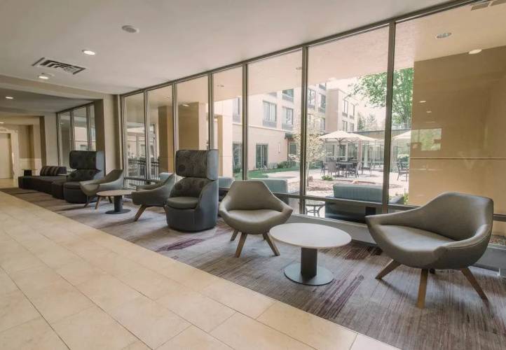 Courtyard Nashua