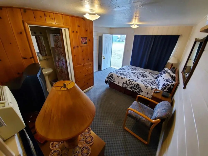 Athol Motel