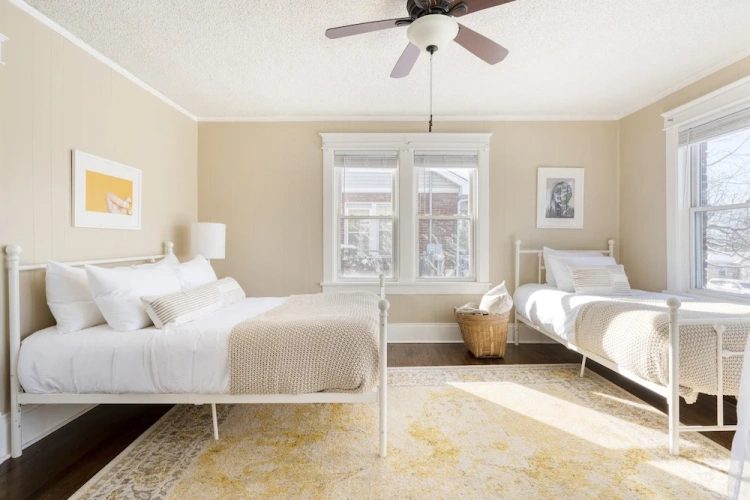 3 Bedrooms Cottage