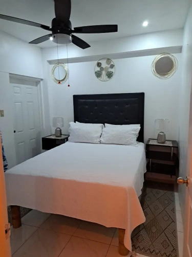 2 Bedrooms Deluxe Apartment with land view